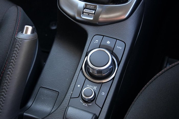 2025 Mazda 2 G15 Evolve