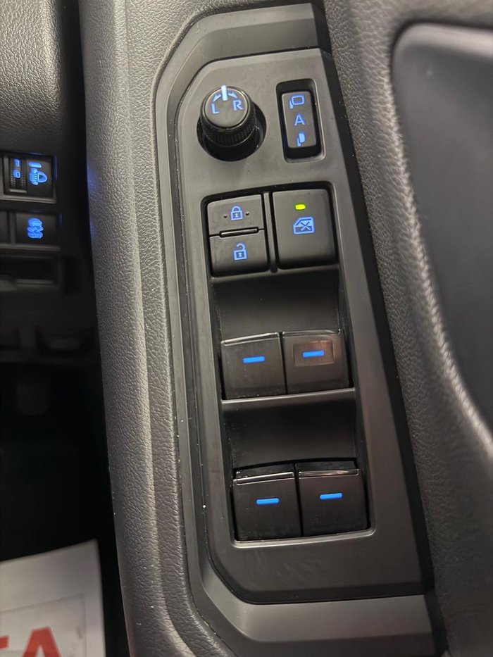 2024 Toyota Landcruiser GXL FJA300R 4X4 Dual Range Glacier White