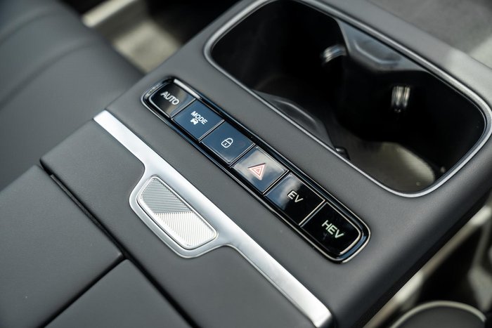 2024 Jaecoo J7 SHS Summit