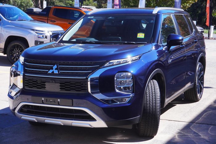 2024 Mitsubishi Outlander PHEV Aspire