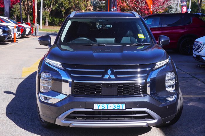 2025 Mitsubishi Outlander Aspire