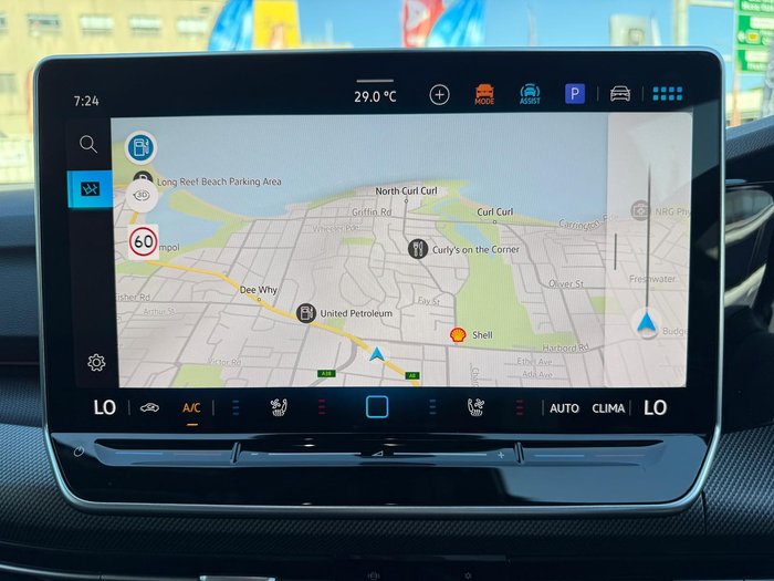 2025 Volkswagen Golf 110TSI R-Line