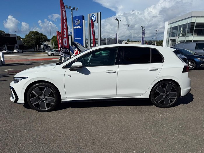 2025 Volkswagen Golf 110TSI R-Line
