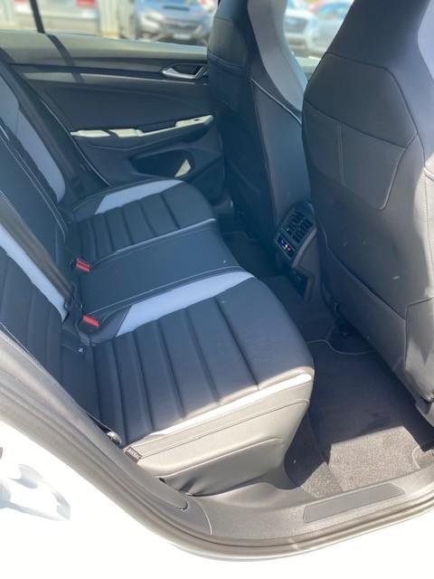 2025 Volkswagen Golf 110TSI R-Line