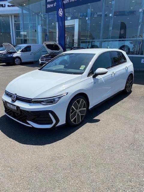 2025 Volkswagen Golf 110TSI R-Line