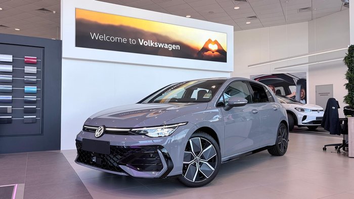 2025 Volkswagen Golf 110TSI R-Line