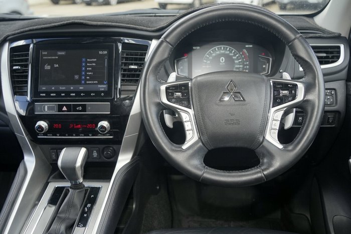 2022 Mitsubishi Pajero Sport Exceed