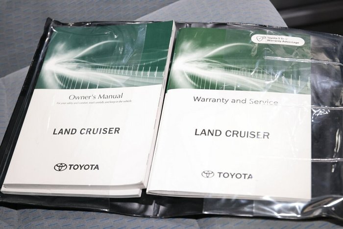 2025 Toyota Landcruiser GXL