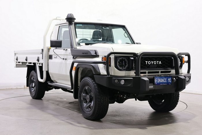 2025 Toyota Landcruiser GXL