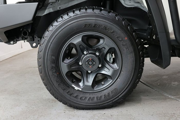 2025 Toyota Landcruiser GXL