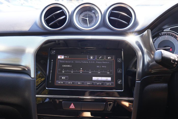 2019 Suzuki Vitara Turbo LY Series II Cool White