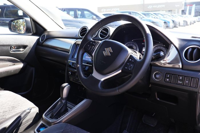 2019 Suzuki Vitara Turbo LY Series II Cool White