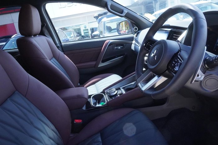 2025 Mitsubishi Pajero Sport GSR