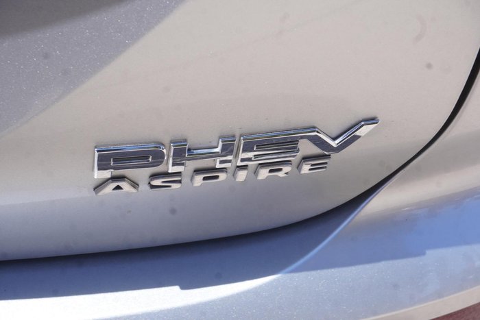 2024 Mitsubishi Outlander PHEV Aspire