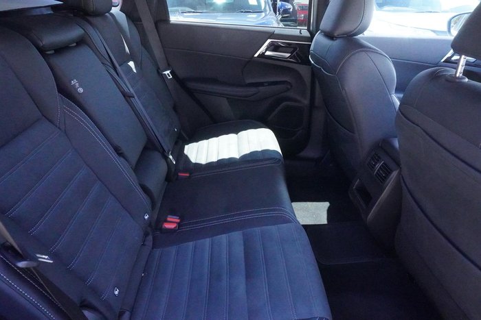 2024 Mitsubishi Outlander PHEV Aspire