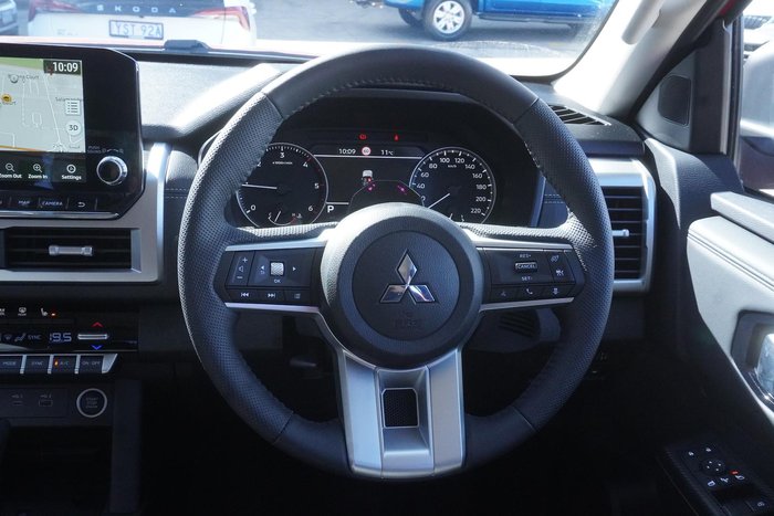 2025 Mitsubishi Triton GLS