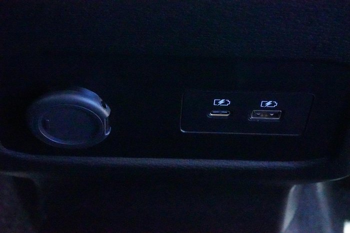 2025 Mitsubishi Triton GLS