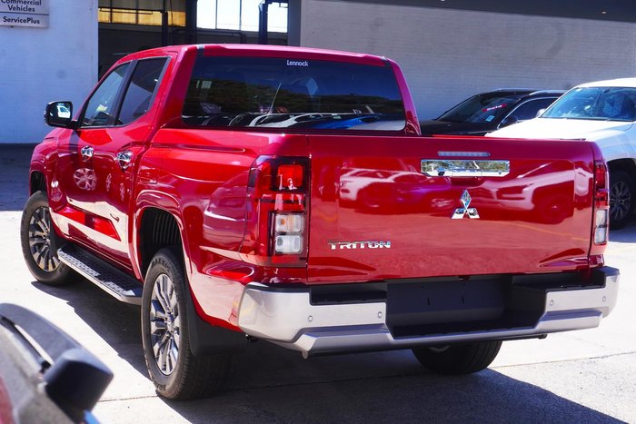 2025 Mitsubishi Triton GLS