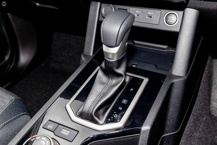 2025 Mitsubishi Triton GLS