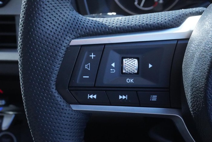 2025 Mitsubishi Triton GLS