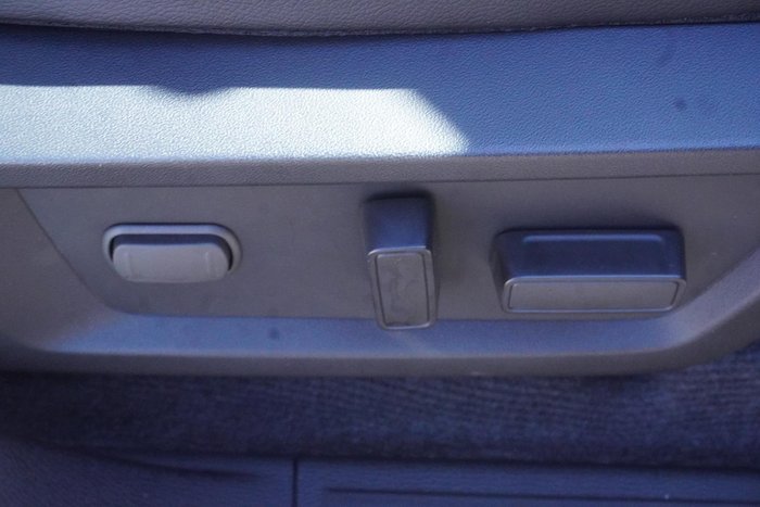 2025 Mitsubishi Triton GLS