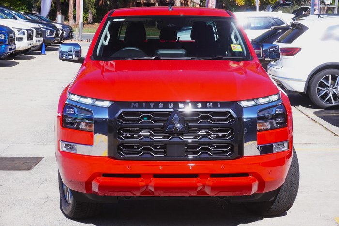 2025 Mitsubishi Triton GLS