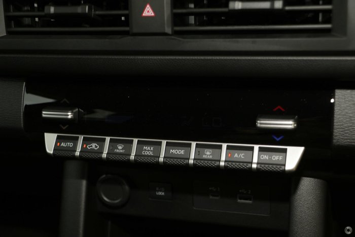 2025 Mitsubishi Triton GLX-R