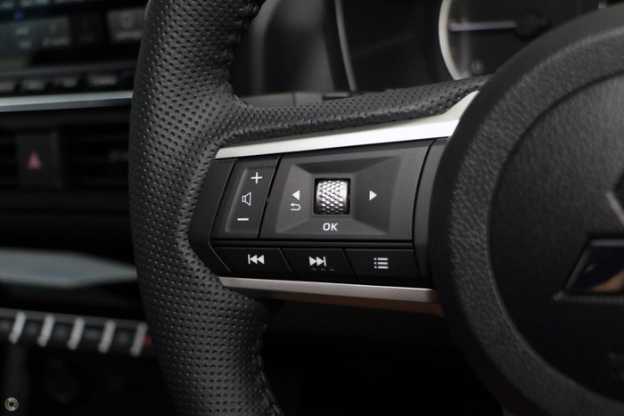 2025 Mitsubishi Triton GLX-R