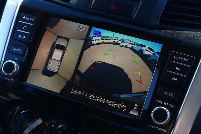 2024 Nissan Navara ST