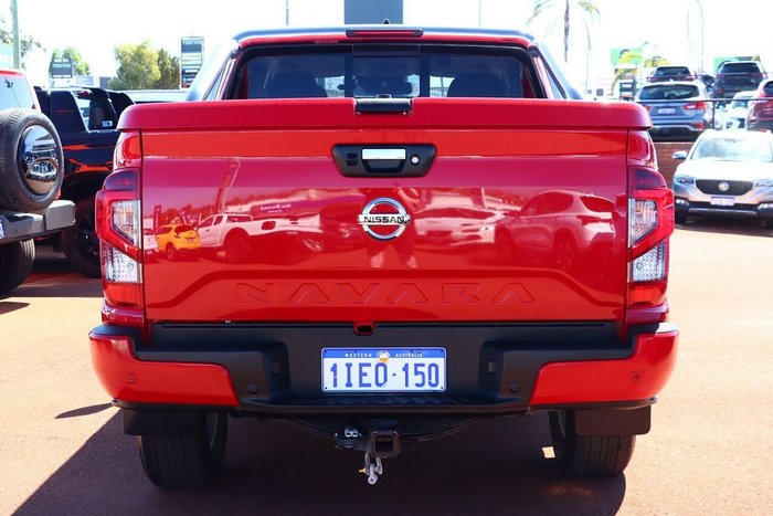 2024 Nissan Navara ST