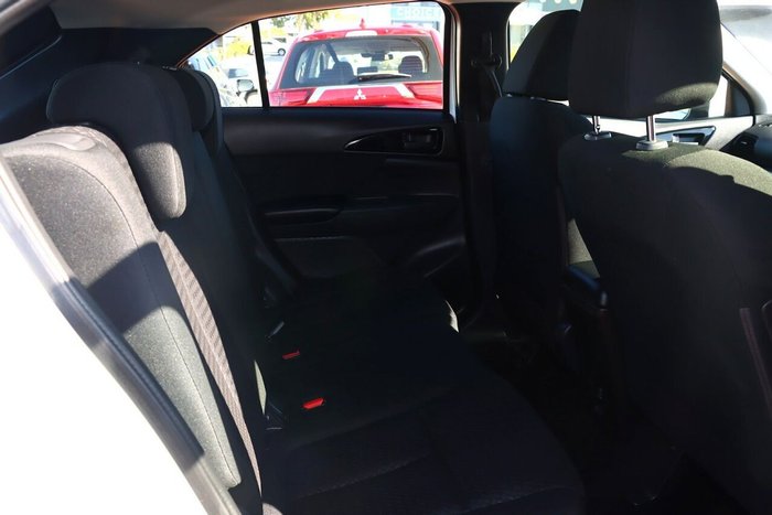 2024 Mitsubishi Eclipse Cross ES