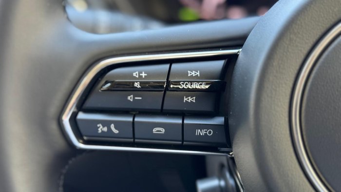 2025 Mazda CX-80 G40e GT