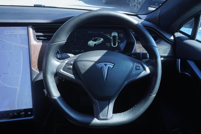 2020 Tesla Model S Long Range