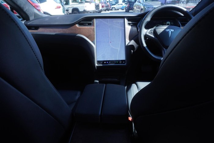 2020 Tesla Model S Long Range