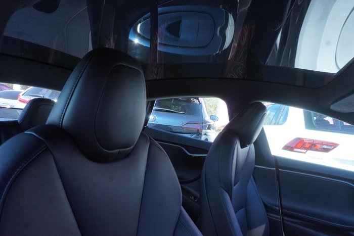 2020 Tesla Model S Long Range