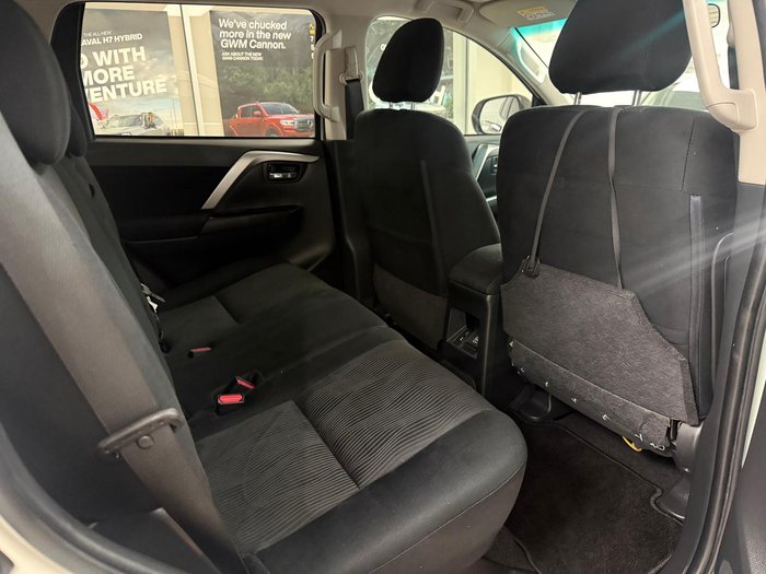 2021 Mitsubishi Pajero Sport GLX QF MY22 4x2 White