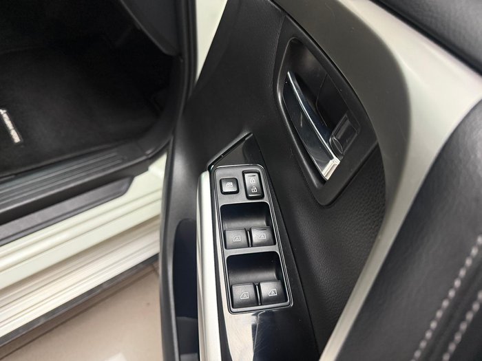 2021 Mitsubishi Pajero Sport GLX QF MY22 4x2 White