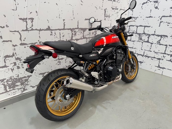 2026 Kawasaki Z900RS SE Z Black