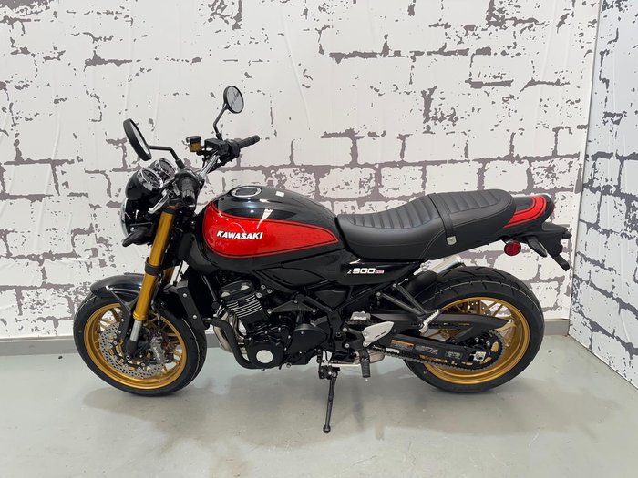2026 Kawasaki Z900RS SE Z Black
