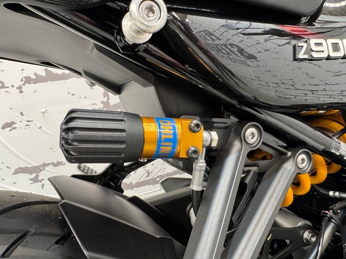 2026 Kawasaki Z900RS SE Z Black