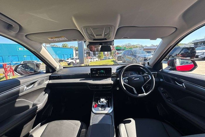 2025 GWM Haval Jolion Lux