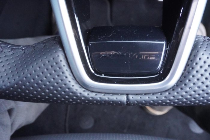 2025 SKODA Superb 195TSI Sportline