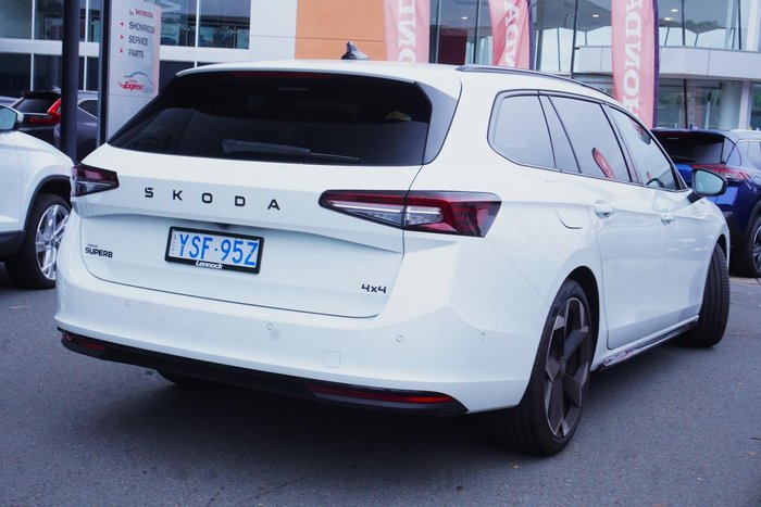 2025 SKODA Superb 195TSI Sportline