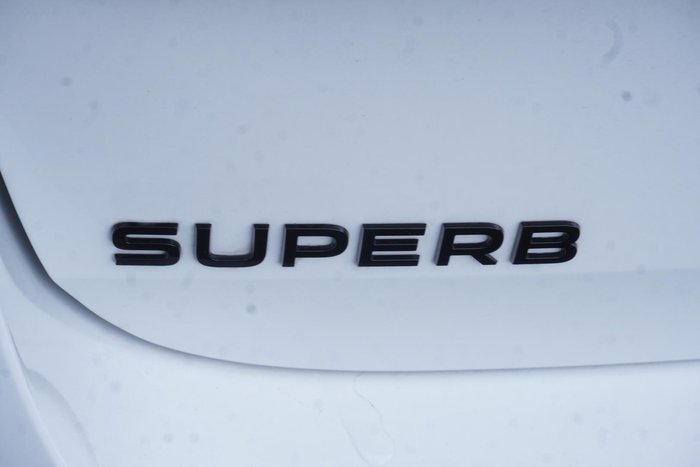 2025 SKODA Superb 195TSI Sportline