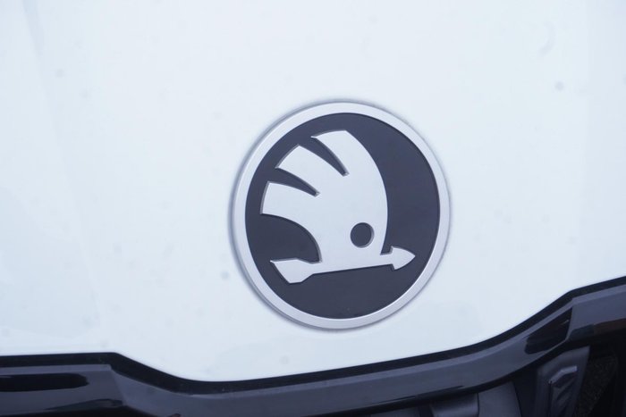 2025 SKODA Superb 195TSI Sportline