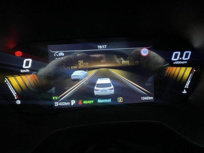 2024 MG ZS Essence Hybrid+