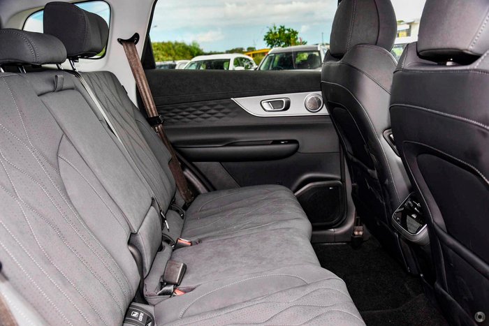 2025 Chery Tiggo 8 Super Hybrid Ultimate