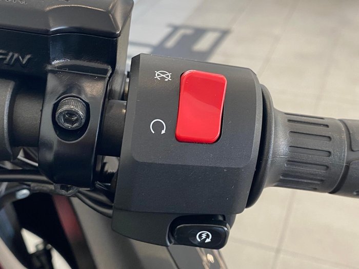 2024 Kawasaki Ninja 650L 40th Anniversary (LAMS) ABS Ninja Black