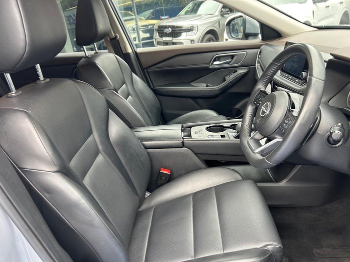 2024 Nissan X-TRAIL ST-L