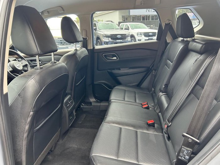 2024 Nissan X-TRAIL ST-L